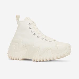Converse Run Star Motion Seasonal Sneaker